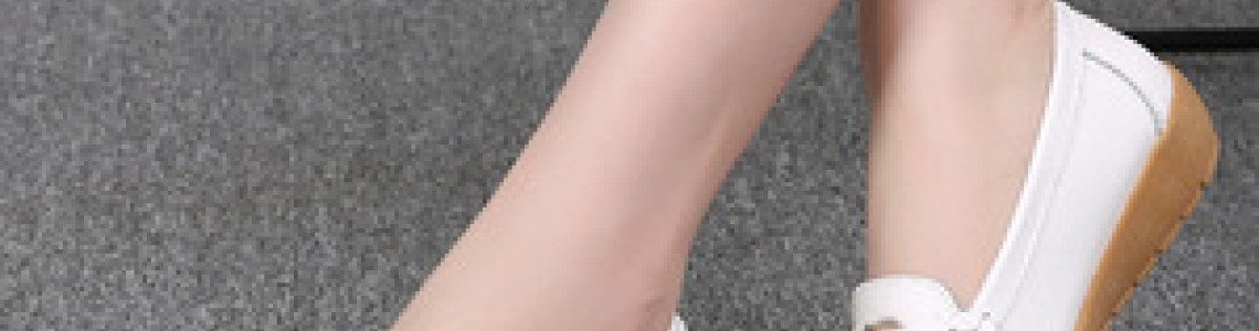 أحذية مفتوحة