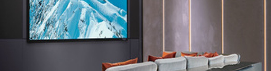 شاشات كبيرة